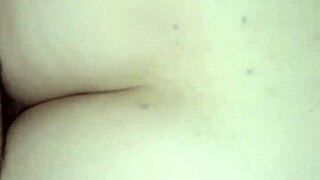 quick public fuck with her 😏
