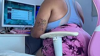 Gaming gone wrong with embarrassing fart from curvy latina bbw during homemade online solo
