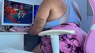 Gaming gone wrong with embarrassing fart from curvy latina bbw during homemade online solo