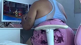 Gaming gone wrong with embarrassing fart from curvy latina bbw during homemade online solo
