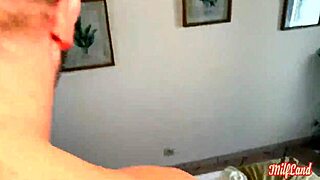 Alicia 43 Ans Une Milf Tatouée Qui Aime Le Hard Part 2