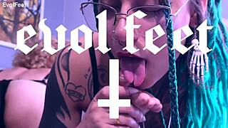 Start day sucking toes