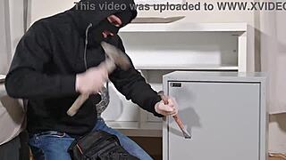 brunette beauty miami handles robbery with steamy dp threesome gp3285 😏