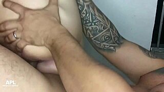 porno casero con nueva puta cachonda que se deja coger duro
