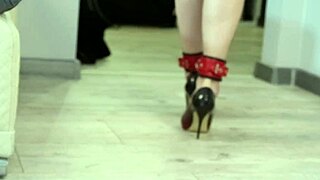 is dipping and feet play in classic high heels more intense when legs are bound?