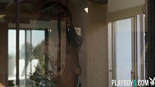 Victoria Antoinette Strips Her Chocolate Body!