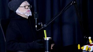 Watch the interview with flor de damiana and vovo moai in porn cast brazil part 8