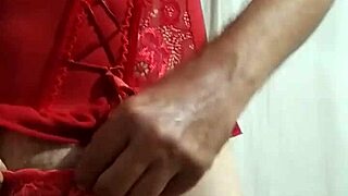 Cdzinha shows off wife's corset while she bathes before work, acting like a whore.