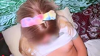 Estudiante Primeriza Chupándola Como Una Paleta A Su Profe De Matemáticas Después De La Escuela También Le Dio Su Panochita Tierna Al Profe En Sus Ojos Se Ve Que Le Gustaba La Verga