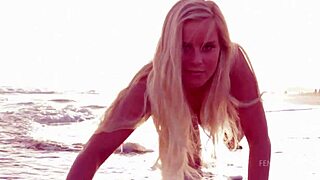 marry queen is the babe of your dreams with sensual teasing