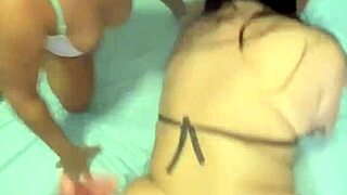 i saw negao fucking two white girls in the hair