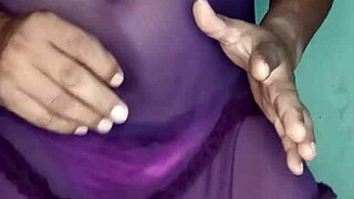 Modelando Braga Satinada Rosita Crossdressing