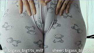 Can You Spot That Alluring Camel Toe?