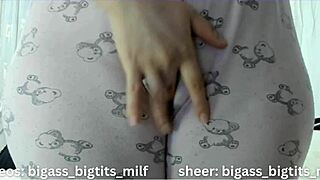 Can You Spot That Alluring Camel Toe?