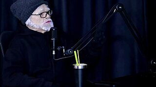 Veja A Entrevista Safada E Cheia De Putaria Com A Flor De Damiana Com Vovô Moai No Porn Cast Brazil - Parte 3 Watch On Sheer Red