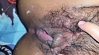 น้องสาวเลี้ยงตูดใหญ่ให้พี่เย็ดหีเปียกชุ่มใกล้ๆ แบบเสียว