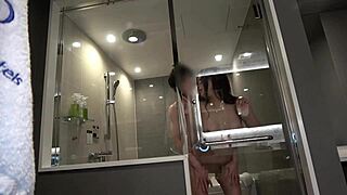 สาวเอเชียสุดบ้าโด่บนคลิปบ้าน!