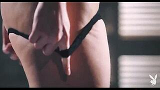 अरे, मेरे साथ क्विक सेन्सुअल मॉर्निंग राइड चाहती हो?