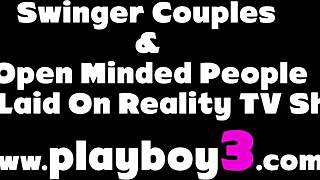 性感丰满的熟女Jessa Rhodes炫耀她完美的大圆屁股