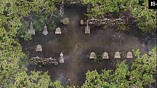 Я одержим этой похотливой аниме-милф, которую трахают монстр-членом в геймплее