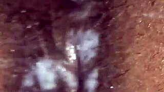 Cocospice dominál a kemény kültéri buliban szőrös melegek doggystyle akcióval. Behajolva a szörnyeteg döfésekért!