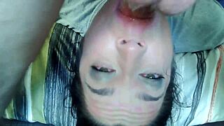 Féministe libérale se fait baiser la gueule fort et le cul écarté en session rapide