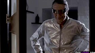 Wow, Emily Willis Hadapi Steve Holmes Tua Creepy di Clash Porn Epic! 😍