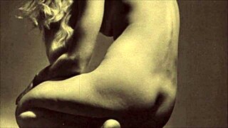 詳細なヴィンテージエロティックドローイング、アンティークアニメヘンタイスタイル