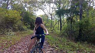 Haver, a mostohaanyám apró 18+ rövidnadrágja alig takarja az atletikus testét! 😜