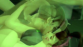 сладкая сучка жаждет глубокий кремпай в диком футанари трахе