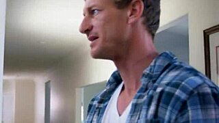 Αθώα έφηβη 18+ καβαλάει πούτσο θετού αδερφού, πιστεύεις; Τι γίνεται μετά;