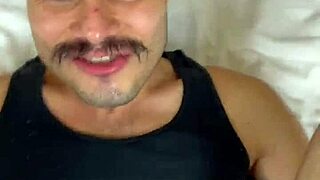 Seksi daddy várta, hogy szétbassza szőrös lyukam 4. részben, minden centit éreztem!