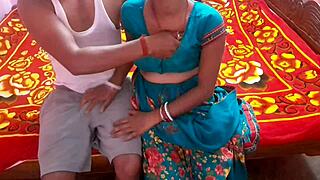 इंडियन डॉल को एक घंटे तक हार्डकोर चोदा गया कम फिनिश के साथ