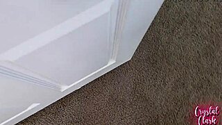 Nevlastné mamy a nevlastné tety sa rozšaleli na EDC víkende s bláznivou zábavou