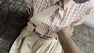 스텝대디 학교 끝난 블론드 작은 18+ 티티 세게 비틀고 박아