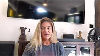 Min vens skilte mor øver med mig - Clover Baltimore