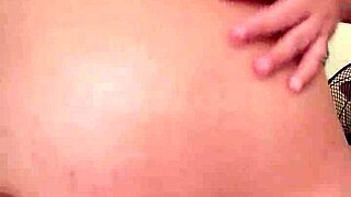 Me Senti Selvagem Assistindo Esta Empregada Grávida Tarada Mostrar Grandes Peitos e Buceta Peluda Sozinha!