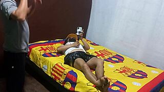 Sexy MILF seduces me in homemade sex tape