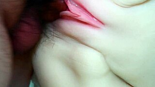 The guy spread her legs and had great sex with a juicy girl