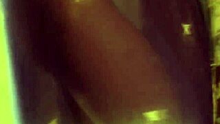 omg my indian girlfriend tryin nudity for first time... so hottt