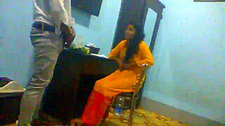 Craving Wet Kisses and Passionate Sex to Revive My Dry Heart