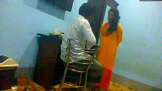 Craving Wet Kisses and Passionate Sex to Revive My Dry Heart