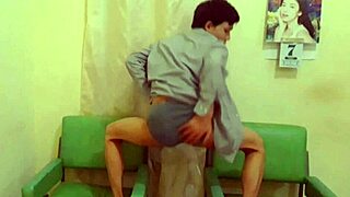 Hansel Thio Vixen Sajikan Hidangan Mannequin Horny untuk Fans