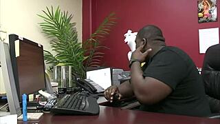 victoria lawson blows big cock