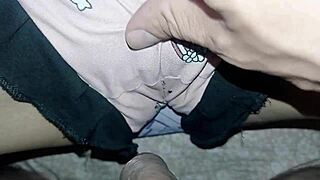 XXX Hermanastra Shares Her Tight Wet Coño with Me