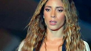 modelo culonasa in bikini showing ass.