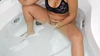 cadeira erotica hidromassagem plug anal gozando pamela pantera