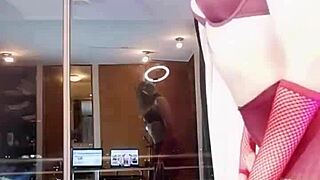 Zaramontoyareal's Webcam Dildo Masturbation