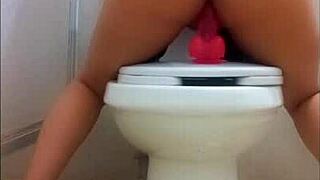 sexy girl sends dirty dildo vid to boyfriend - leaked part 1!