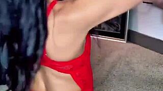 Wow, petite body party with Bossbitch!